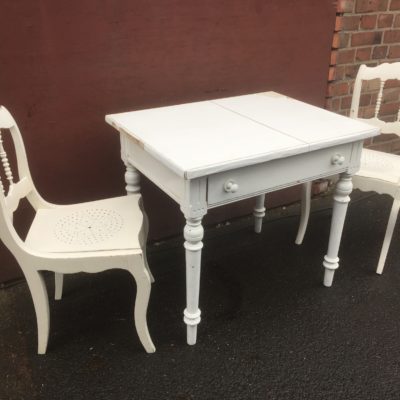 Alter Küchentisch „real shabby“